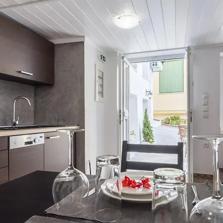 Evagelia's Apartment Skopelos Town